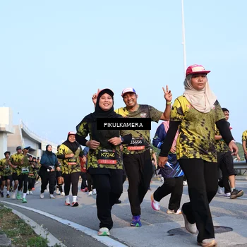 Runner Photo 6312746