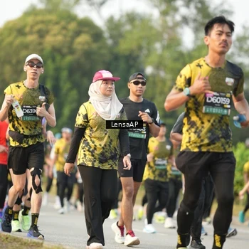 Runner Photo 6312765