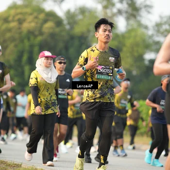 Runner Photo 6312778