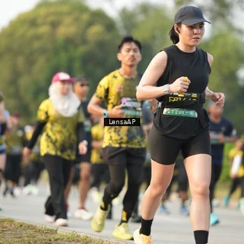 Runner Photo 6312783
