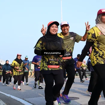 Runner Photo 6312787