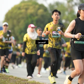 Runner Photo 6312797