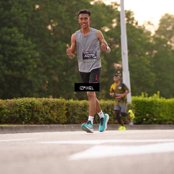 Runner Photo 6312824