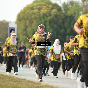 Runner Photo 6312868