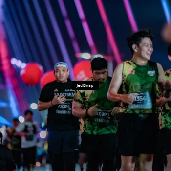 Runner Photo 6312869