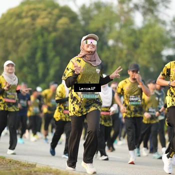 Runner Photo 6312870