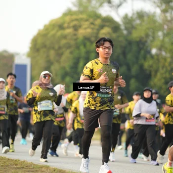 Runner Photo 6312878