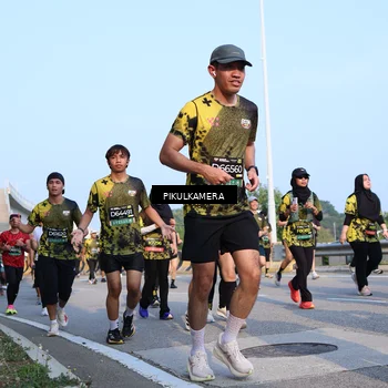 Runner Photo 6312880