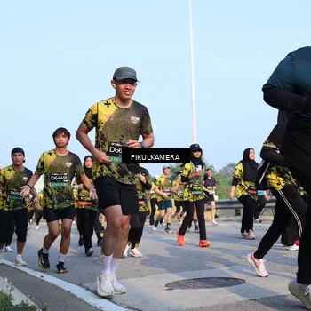 Runner Photo 6312885