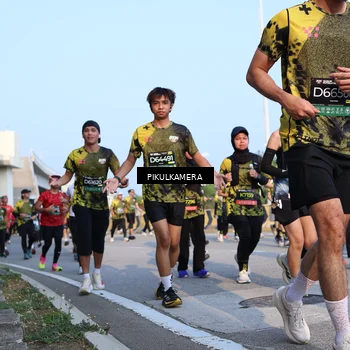 Runner Photo 6312908