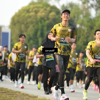Runner Photo 6312920