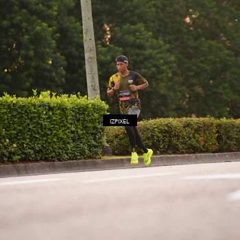 Runner Photo 6312940