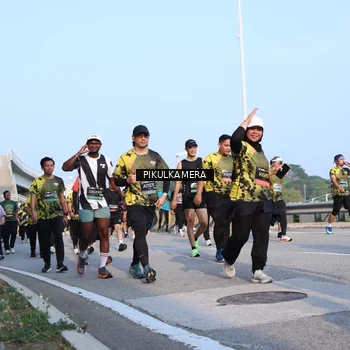 Runner Photo 6312979