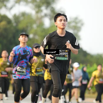 Runner Photo 6313038