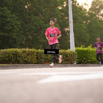 Runner Photo 6313082