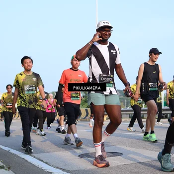 Runner Photo 6313089