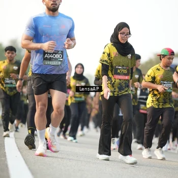 Runner Photo 6313107
