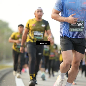 Runner Photo 6313109