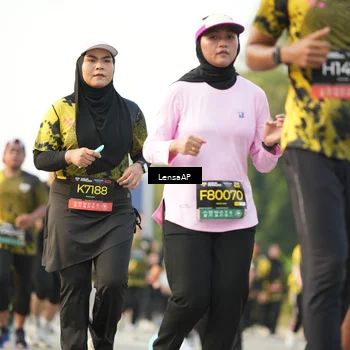 Runner Photo 6313160