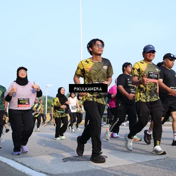 Runner Photo 6313173