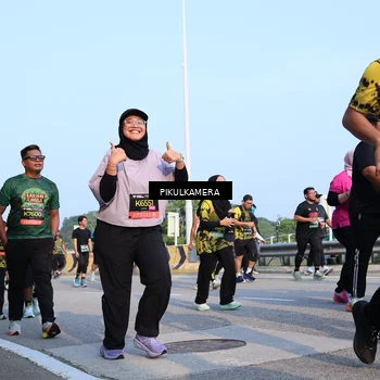 Runner Photo 6313190