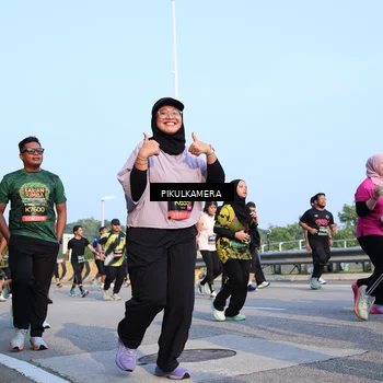 Runner Photo 6313225