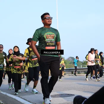 Runner Photo 6313230