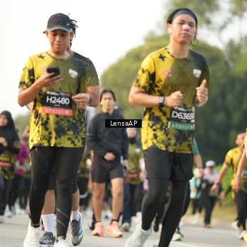 Runner Photo 6313295
