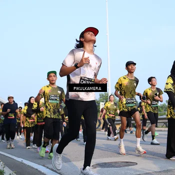 Runner Photo 6313432