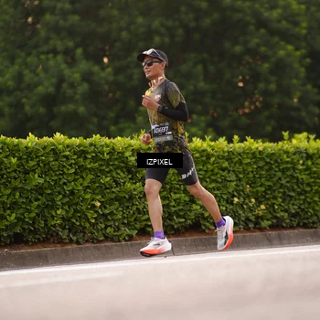 Runner Photo 6313496