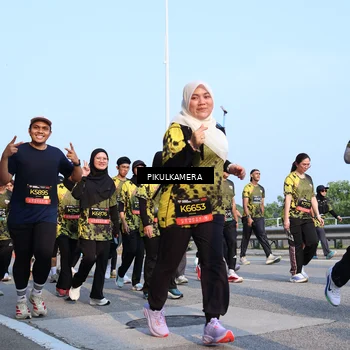 Runner Photo 6313548