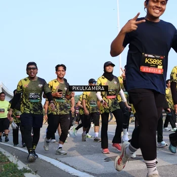 Runner Photo 6313573