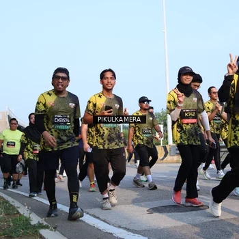 Runner Photo 6313576