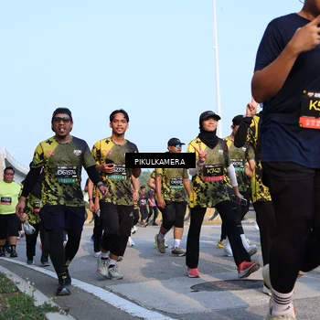 Runner Photo 6313586