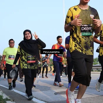 Runner Photo 6313659