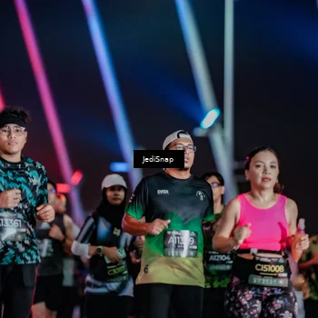 Runner Photo 6313695