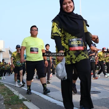Runner Photo 6313713