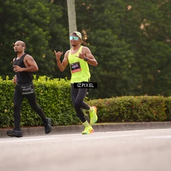 Runner Photo 6313715