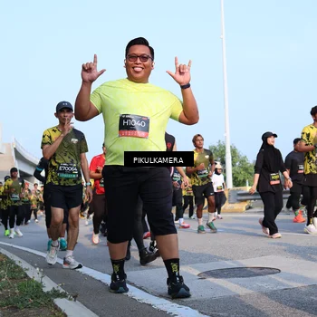 Runner Photo 6313734