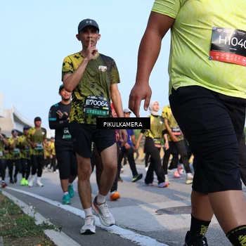 Runner Photo 6313772