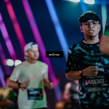 Runner Photo 6313775