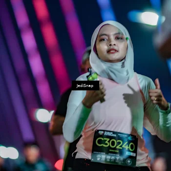 Runner Photo 6313856