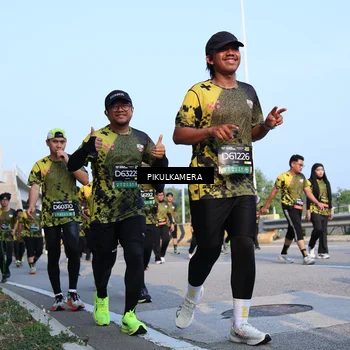 Runner Photo 6313868