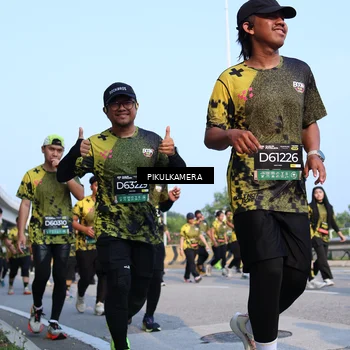 Runner Photo 6313890