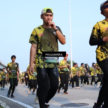Runner Photo 6313955