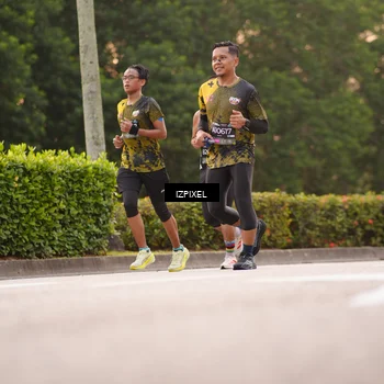 Runner Photo 6313975