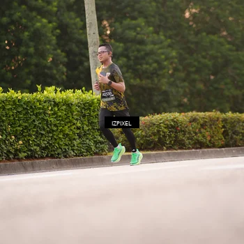 Runner Photo 6313993