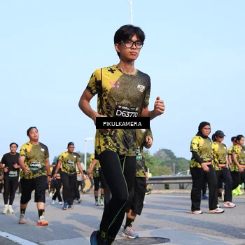 Runner Photo 6314030