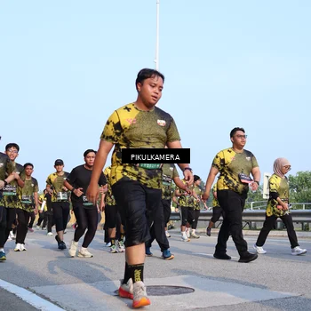 Runner Photo 6314103