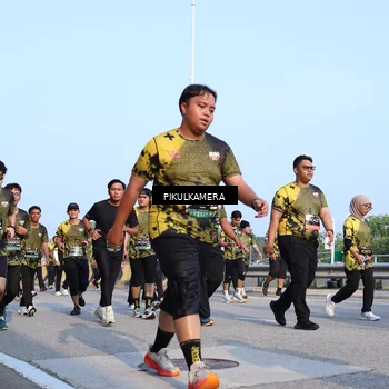 Runner Photo 6314130